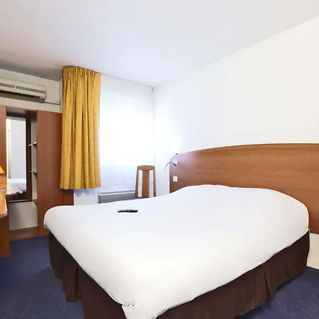 Kyriad Toulon Est Hyeres 3* La Garde (Var)