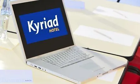 מלון Kyriad Toulon Est Hyeres לה גארד