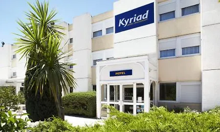 Kyriad Toulon Est Hyeres La Garde 3*