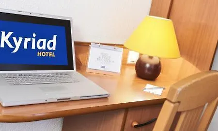 Kyriad Toulon Est Hyeres La Garde Hotel